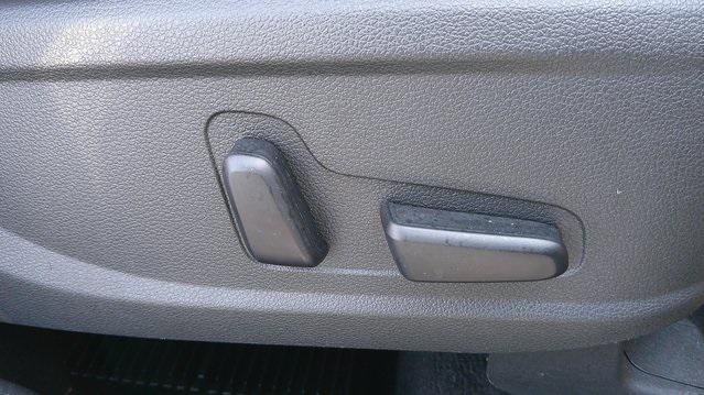 used 2022 Hyundai Santa Fe car, priced at $25,700