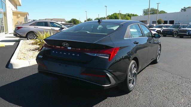 new 2025 Hyundai Elantra car, priced at $26,660
