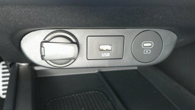 new 2025 Hyundai Elantra car, priced at $24,304