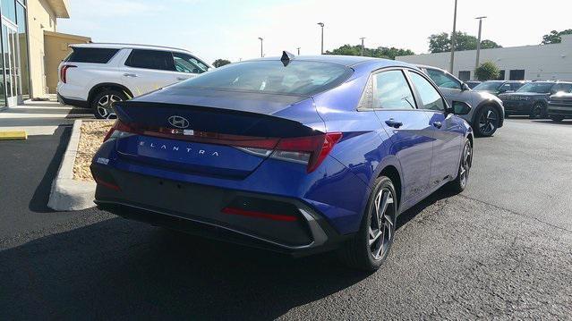 new 2025 Hyundai Elantra car, priced at $24,304