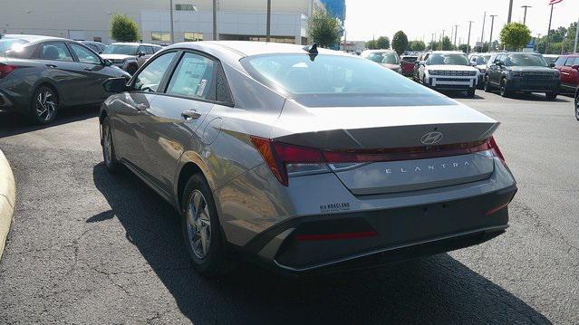 new 2025 Hyundai Elantra car, priced at $23,433