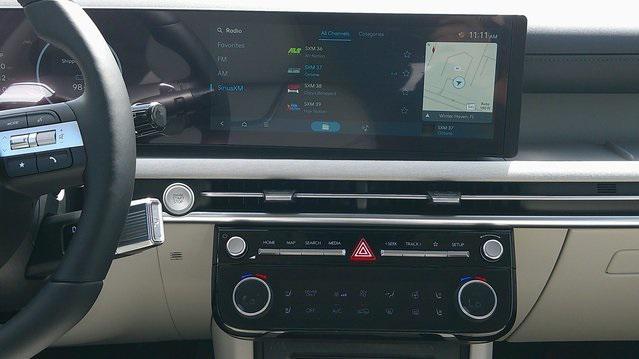 new 2025 Hyundai TUCSON Hybrid car, priced at $43,142