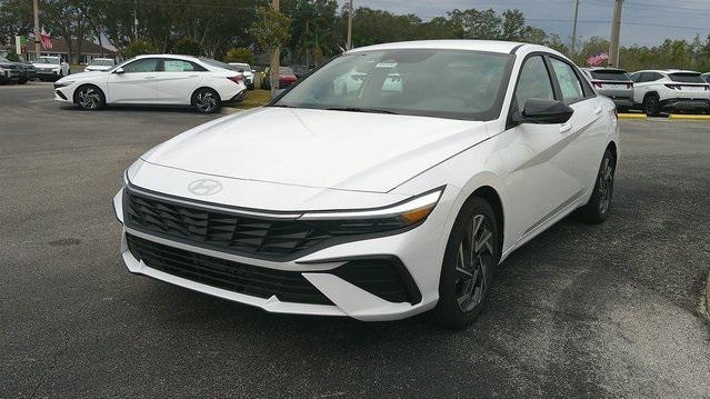 new 2025 Hyundai Elantra car, priced at $28,559