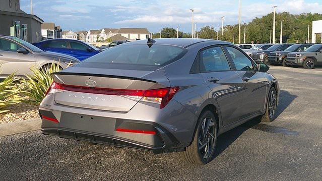 new 2025 Hyundai Elantra car, priced at $23,958