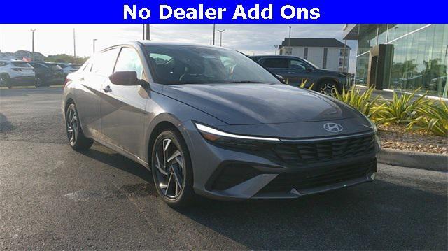 new 2025 Hyundai Elantra car, priced at $23,958