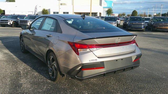 new 2025 Hyundai Elantra car, priced at $23,958