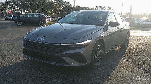 new 2025 Hyundai Elantra car, priced at $23,958