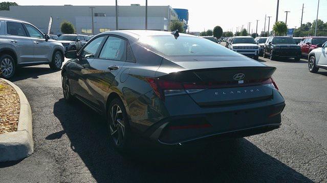 new 2025 Hyundai Elantra car, priced at $24,304