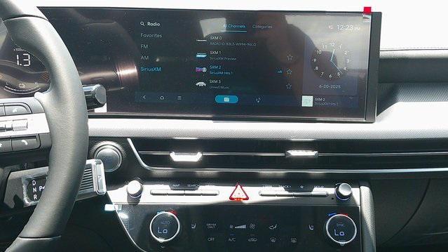 new 2025 Hyundai Sonata Hybrid car, priced at $32,470