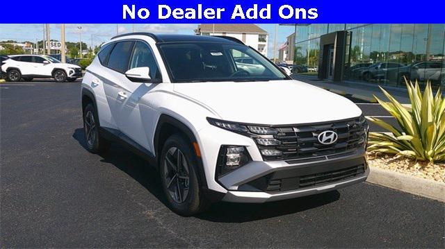 new 2025 Hyundai TUCSON Hybrid car, priced at $38,110