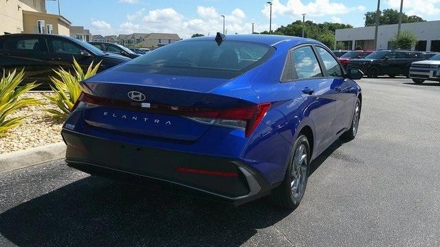 new 2024 Hyundai Elantra car, priced at $24,545