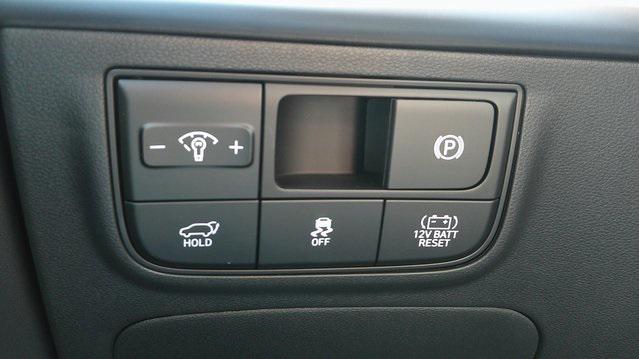 new 2025 Hyundai TUCSON Hybrid car, priced at $43,142