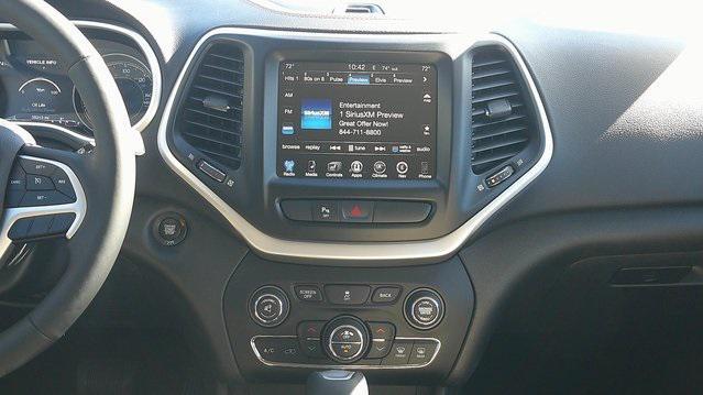 used 2018 Jeep Cherokee car, priced at $17,500