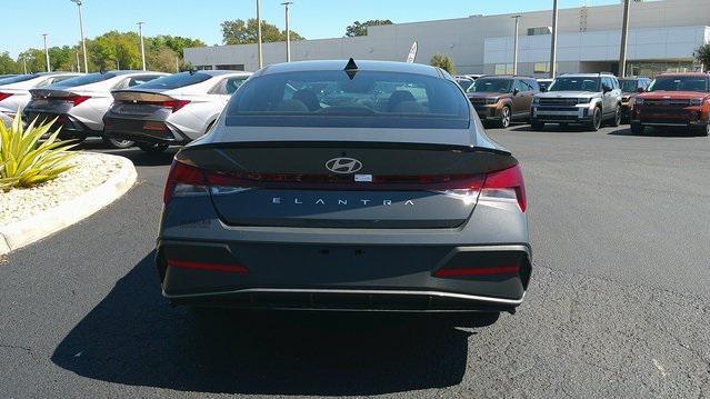 new 2025 Hyundai Elantra car, priced at $24,184