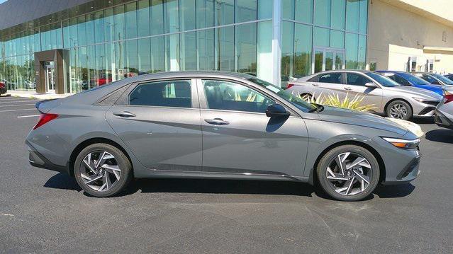 new 2025 Hyundai Elantra car, priced at $24,184