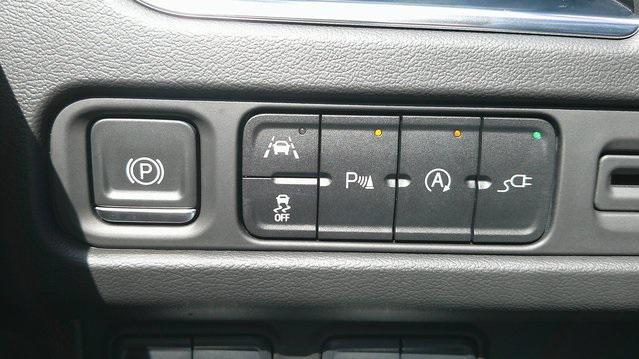 used 2021 GMC Yukon XL car, priced at $37,800