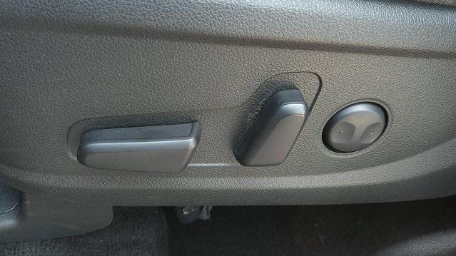 used 2023 Hyundai Santa Fe car, priced at $28,900