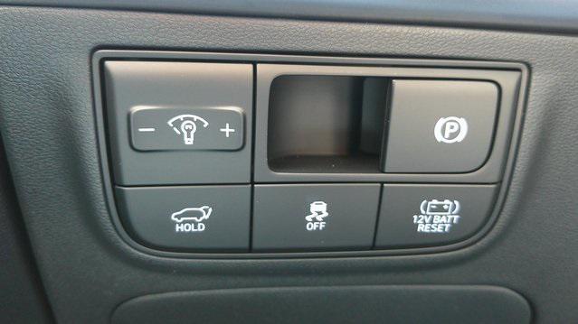 new 2025 Hyundai TUCSON Hybrid car, priced at $37,646