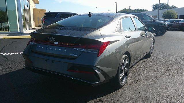 new 2025 Hyundai Elantra car, priced at $27,873