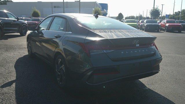 new 2025 Hyundai Elantra car, priced at $27,873