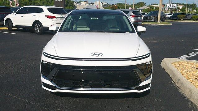 new 2025 Hyundai Sonata Hybrid car, priced at $39,099