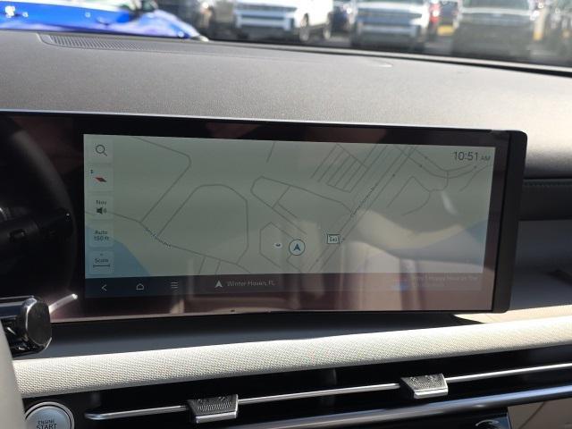 new 2026 Hyundai TUCSON Hybrid car, priced at $43,717