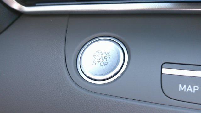 new 2025 Hyundai Elantra car, priced at $29,018