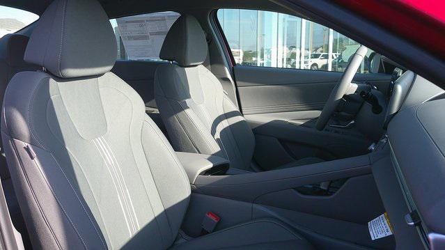 new 2025 Hyundai Elantra car, priced at $29,018