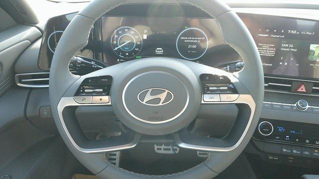 new 2025 Hyundai Elantra car, priced at $29,018