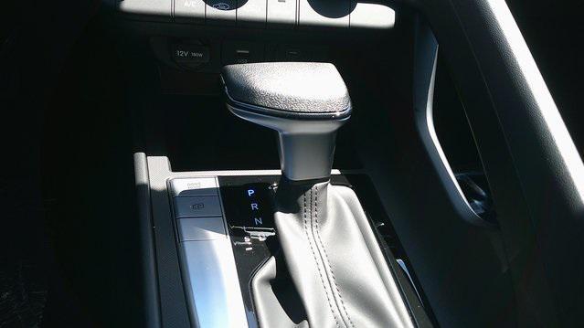 new 2025 Hyundai Elantra car, priced at $23,433