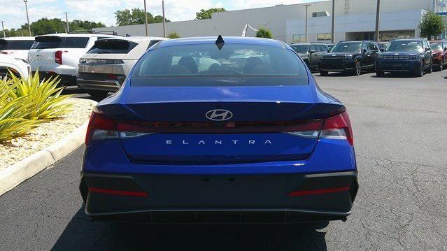 new 2025 Hyundai Elantra car, priced at $23,433