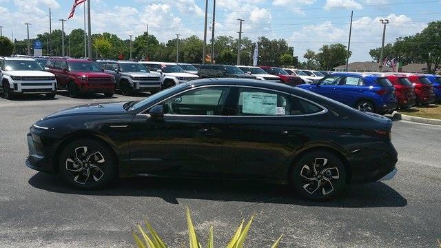 new 2024 Hyundai Sonata car, priced at $28,046