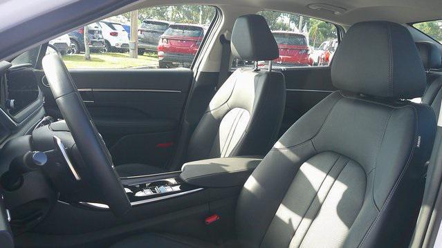 used 2023 Hyundai Sonata Hybrid car, priced at $26,970