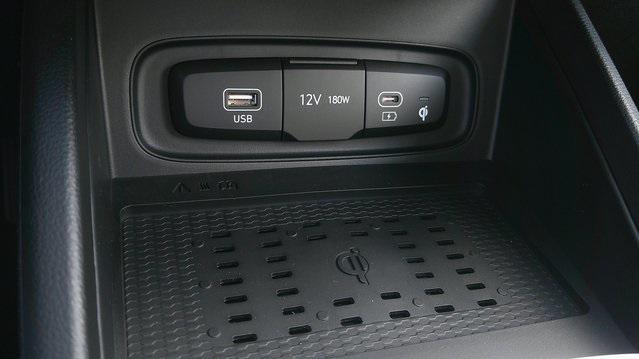 new 2025 Hyundai Venue car, priced at $25,063