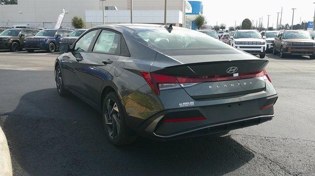 new 2025 Hyundai Elantra car, priced at $24,184