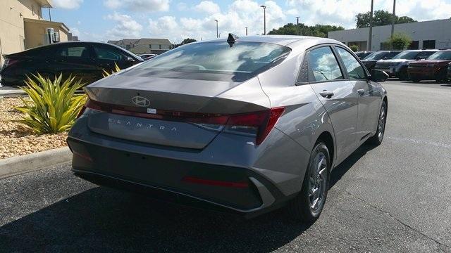 new 2024 Hyundai Elantra car, priced at $24,567