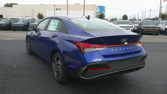 new 2025 Hyundai Elantra car, priced at $24,184