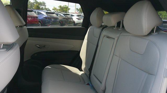 new 2025 Hyundai TUCSON Hybrid car, priced at $42,912