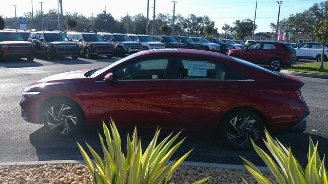 new 2025 Hyundai Elantra car, priced at $26,931