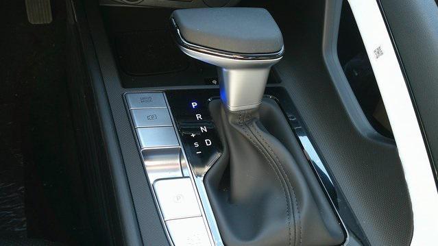 new 2025 Hyundai Elantra car, priced at $30,858