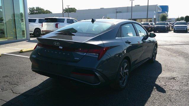 new 2025 Hyundai Elantra car, priced at $30,858