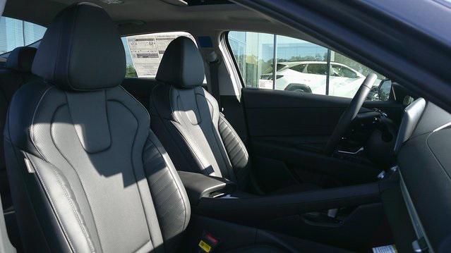 new 2025 Hyundai Elantra car, priced at $30,858