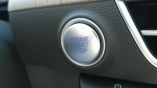 new 2025 Hyundai Sonata Hybrid car, priced at $38,635