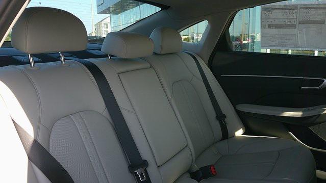 new 2025 Hyundai Sonata Hybrid car, priced at $38,635