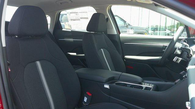 new 2025 Hyundai Sonata car, priced at $29,220