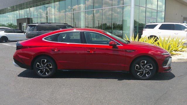 new 2025 Hyundai Sonata car, priced at $29,220