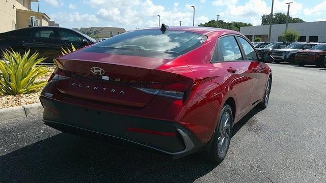 new 2024 Hyundai Elantra car, priced at $24,565