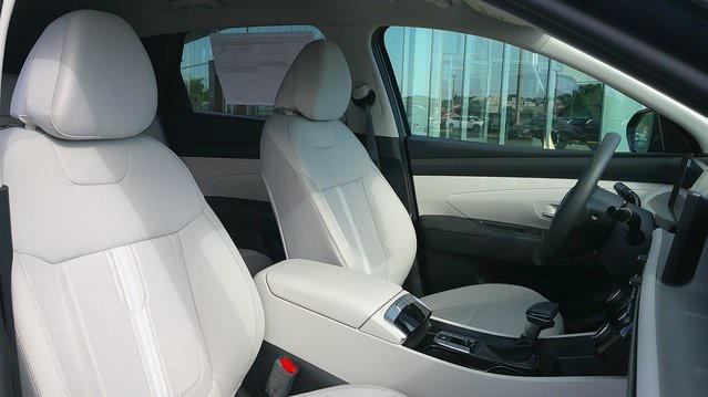 new 2025 Hyundai Tucson car, priced at $31,886