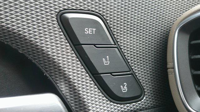 used 2020 Hyundai Santa Fe car, priced at $21,900