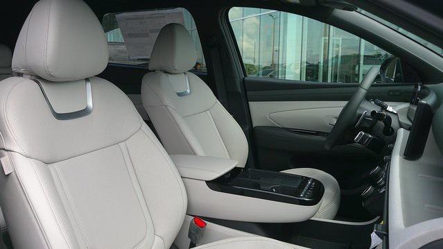 new 2025 Hyundai Tucson car, priced at $39,180